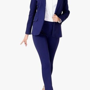 Stylish WOMENS Navy Suit 2 PIECE